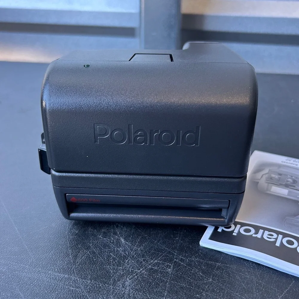 Polaroid‎ 600 OneStep Camera Vintage Y2K Retro Tech Instant Film w Box Manual